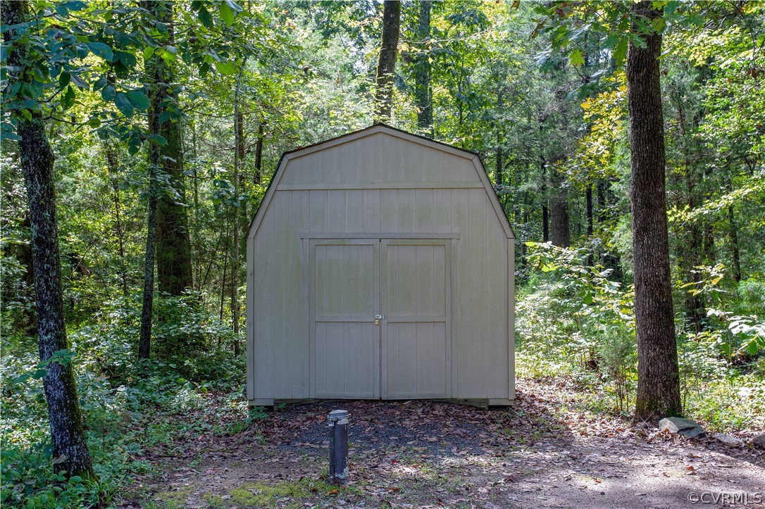 200 Fairwoods Road Aylett, VA 23009 - Photo 11 of 37 Gallery Image 11