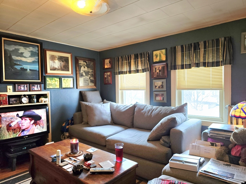 46 1/2 Old Sturbridge Road Southbridge, MA 01550 - Photo 15 of 42