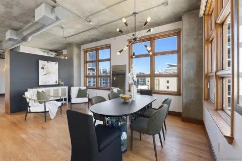 $1,319,900 | 877 Island Avenue, Unit 705, San Diego, CA 92101