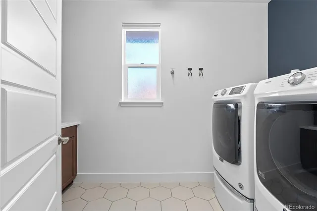 $1,300,000 | 7790 East 32nd Avenue, Denver, CO 80238