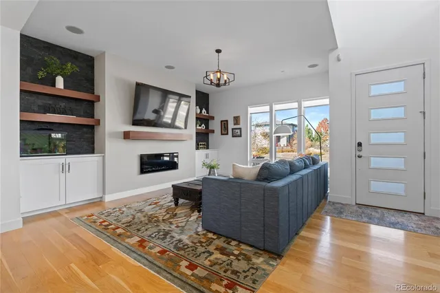 $1,300,000 | 7790 East 32nd Avenue, Denver, CO 80238