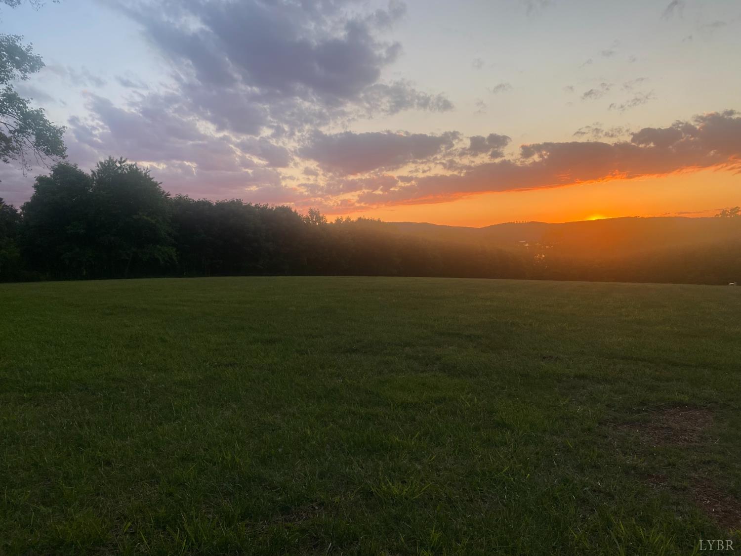 46 Sunset Bay Road Gretna, VA 24557 - Photo 10 of 18
