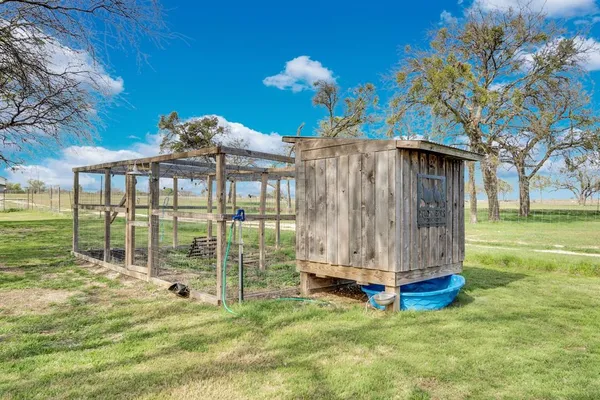 $305,000 | 4889 Farm To Market Road 934, Itasca, TX 76055