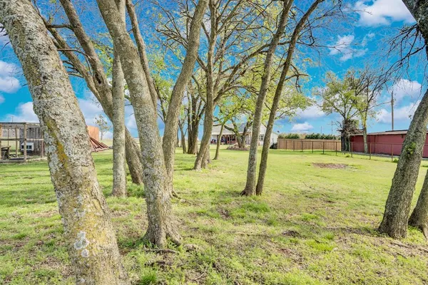 $305,000 | 4889 Farm To Market Road 934, Itasca, TX 76055