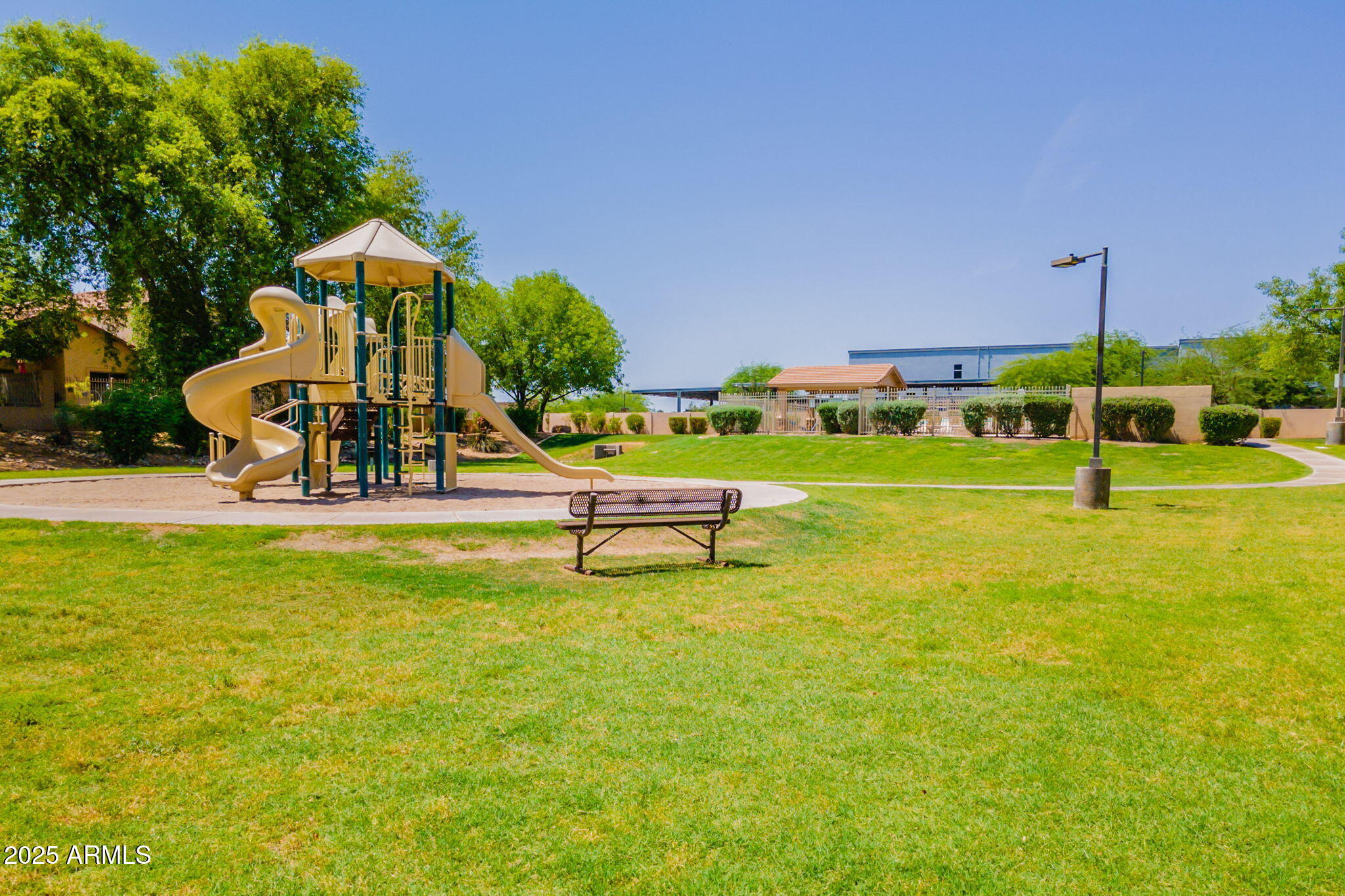 931 South Racine Lane Gilbert, AZ 85296 - Photo 50 of 62 50-web-or-mls-Racine-15