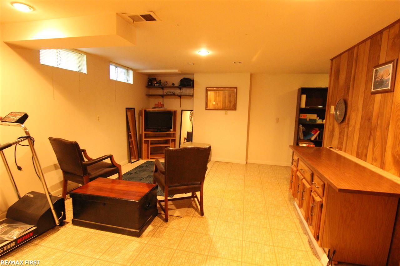 710 Lion Street Rochester Hills, MI 48307 - Photo 36 of 41