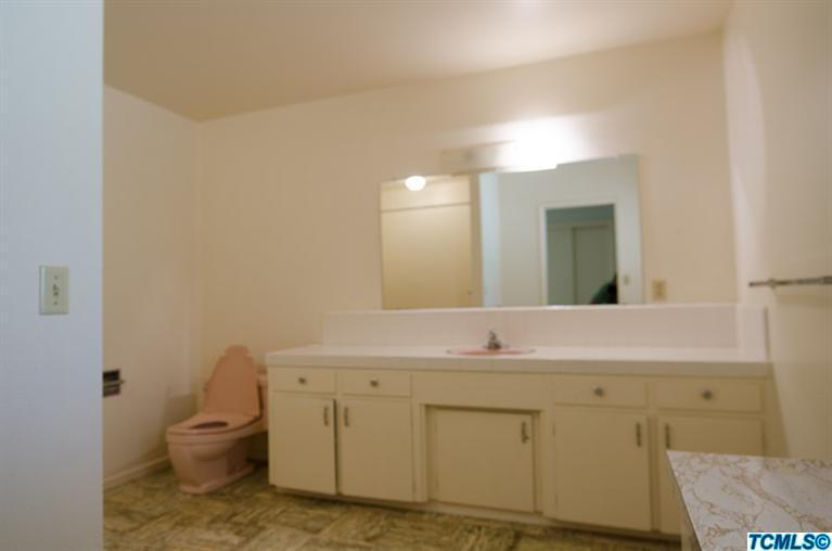 40413 Cherokee Oaks Drive Three Rivers, CA 93271 - Photo 6 of 10 Additional Photo