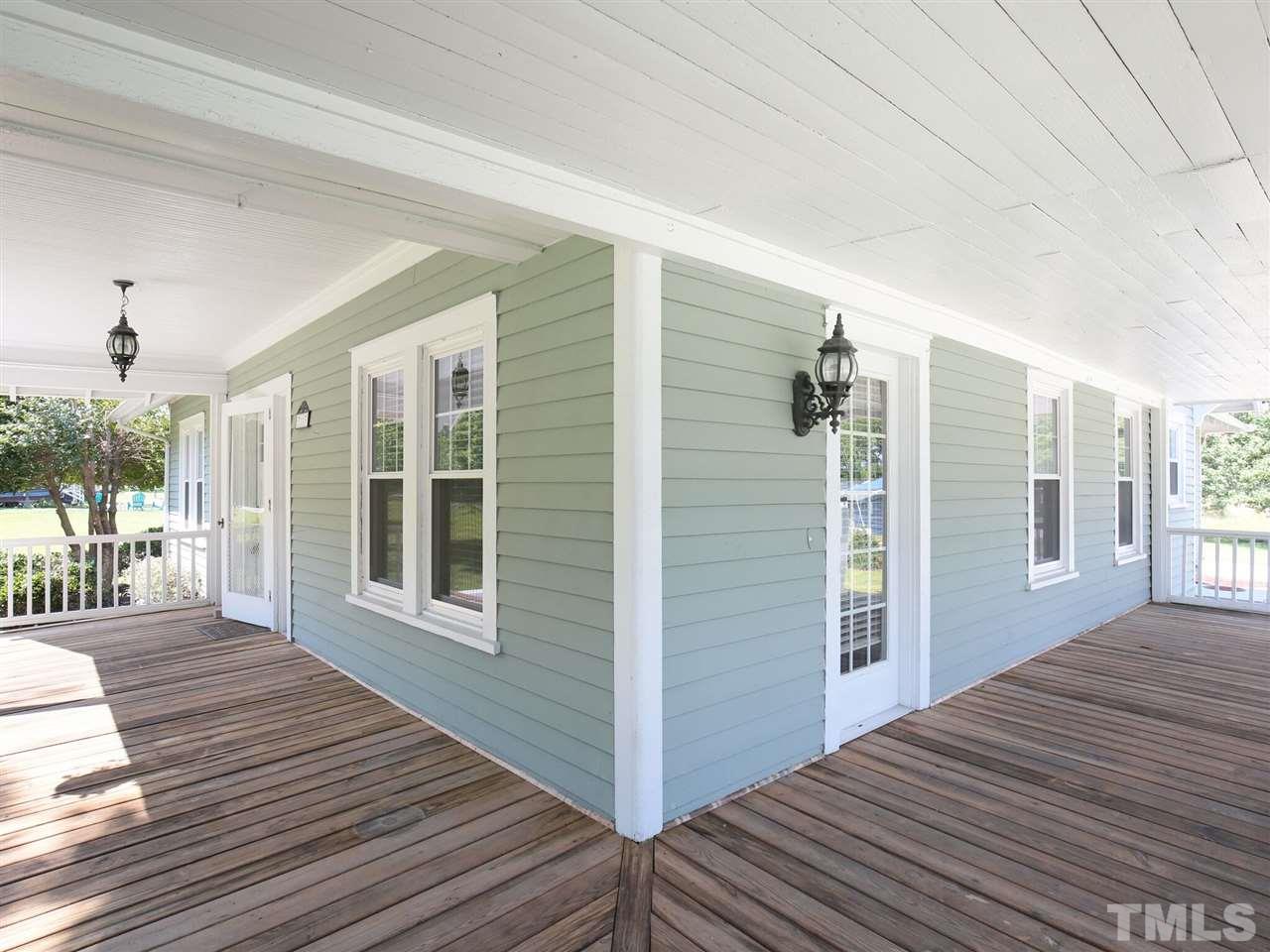 3113 East Garner Road Raleigh, NC 27610 - Photo 4 of 23