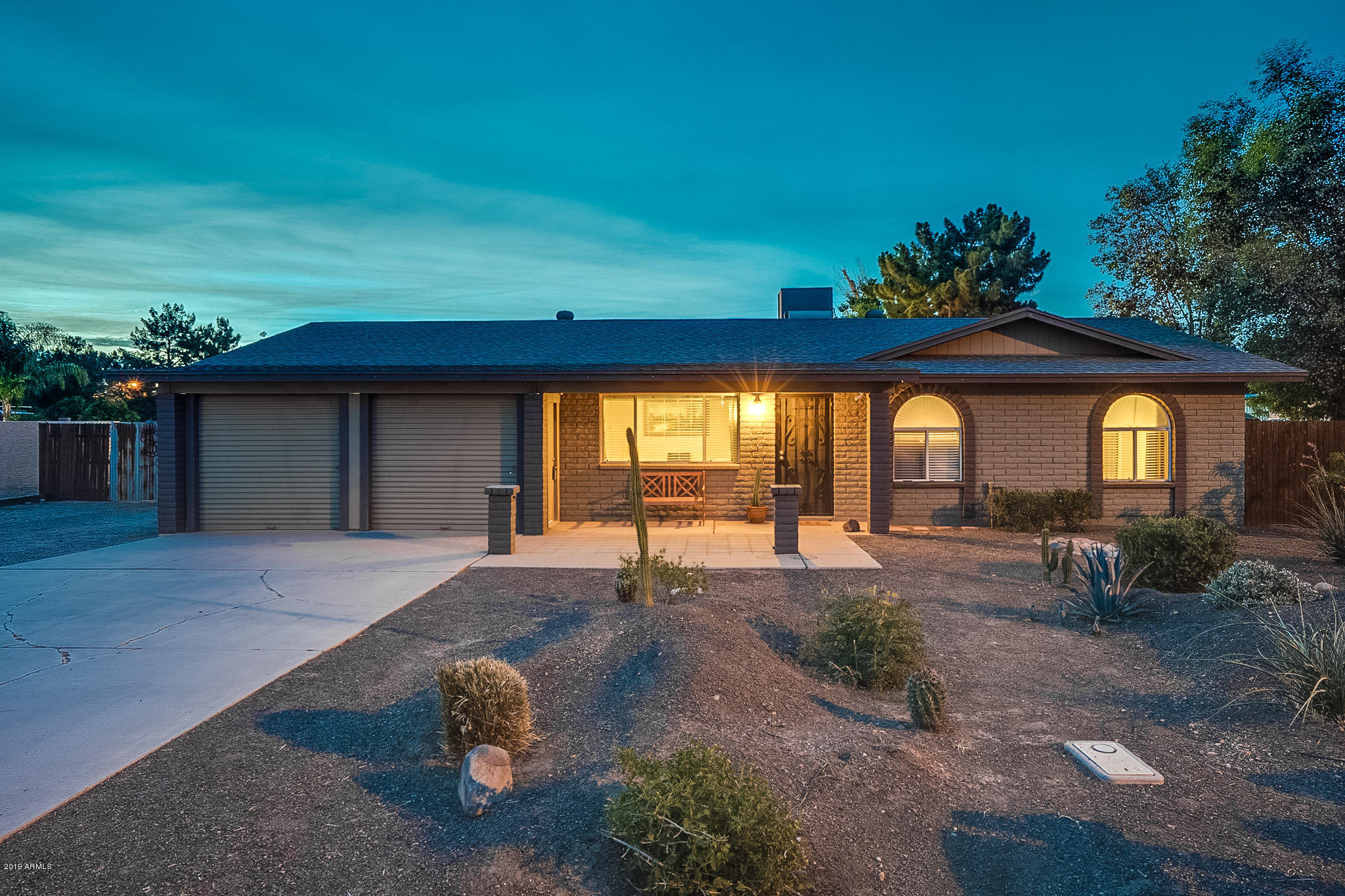 976 East Gunstock Road Chandler, AZ 85286 - Photo 62 of 63 Attached garage