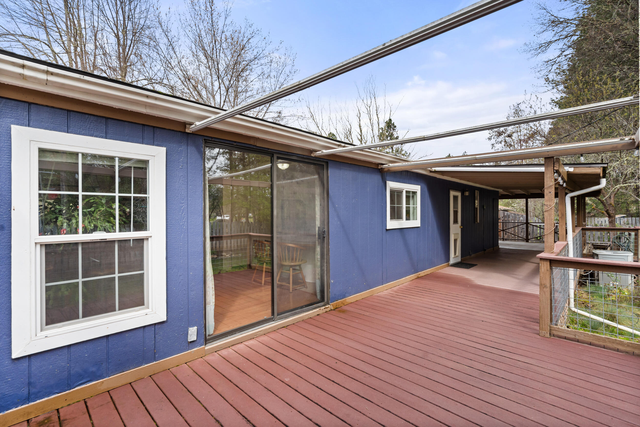 315 Queens Branch Road Rogue River, OR 97537 - Photo 19 of 42 Back Porch