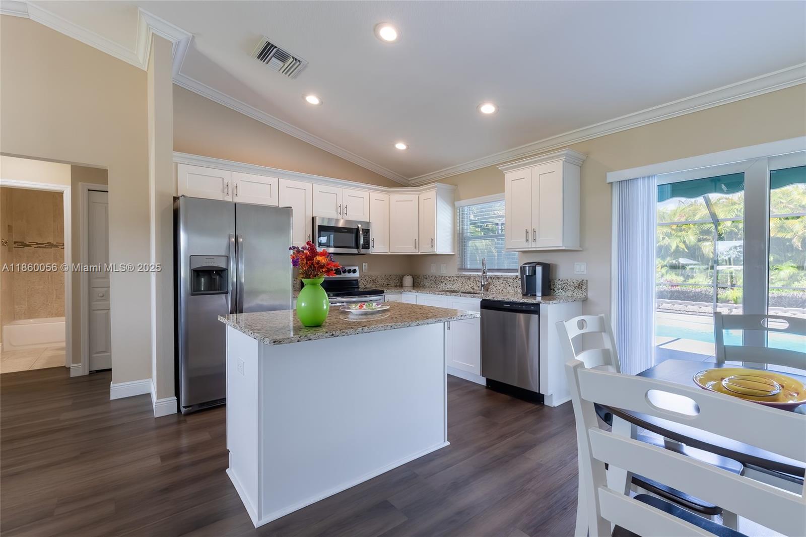 36 Lakeside Trail Lake Placid, FL 33852 - Photo 13 of 48