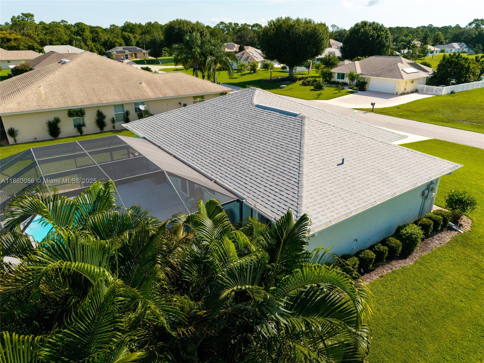 36 Lakeside Trail Lake Placid, FL 33852 - Photo 42 of 48 Bedroom being used as an artist studio. Large