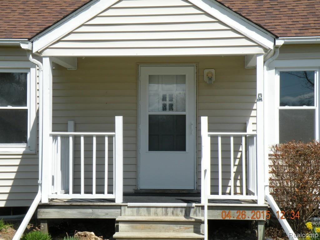 34795 Pratt Road Memphis, MI 48041 - Photo 2 of 21 DSCN8585.jpg
