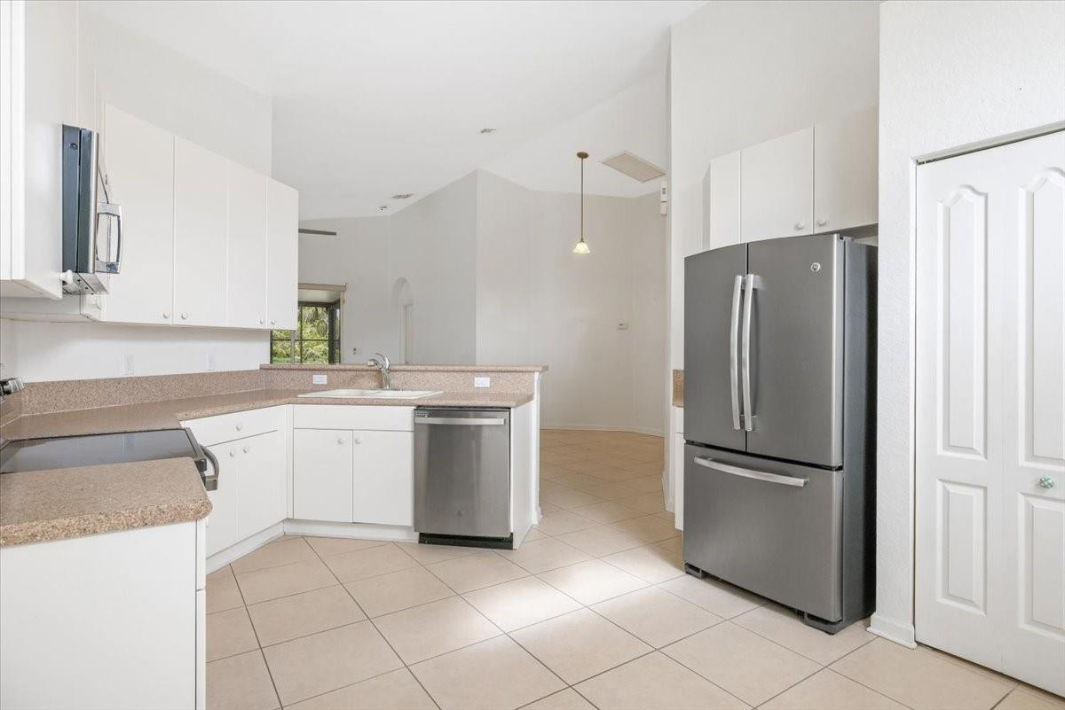 6300 Spring Lake Terrace Fort Pierce, FL 34951 - Photo 30 of 54 Photo 30