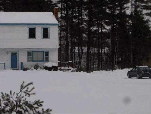 38 Frost Road, Unit B Derry, NH 03038 - Photo 1 of 3