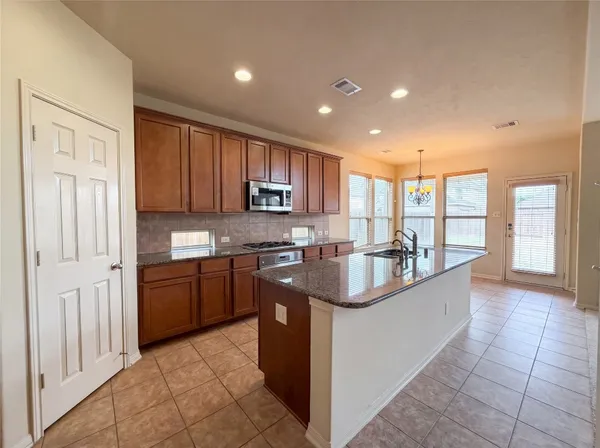 $406,000 | 4710 Autumn Pine Lane, Houston, TX 77084