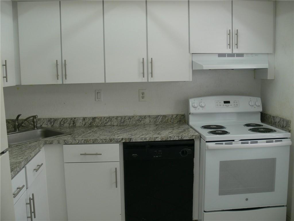 9374 Southwest 3rd Street, Unit 707 Boca Raton, FL 33428 - Photo 2 of 23 Photo 1