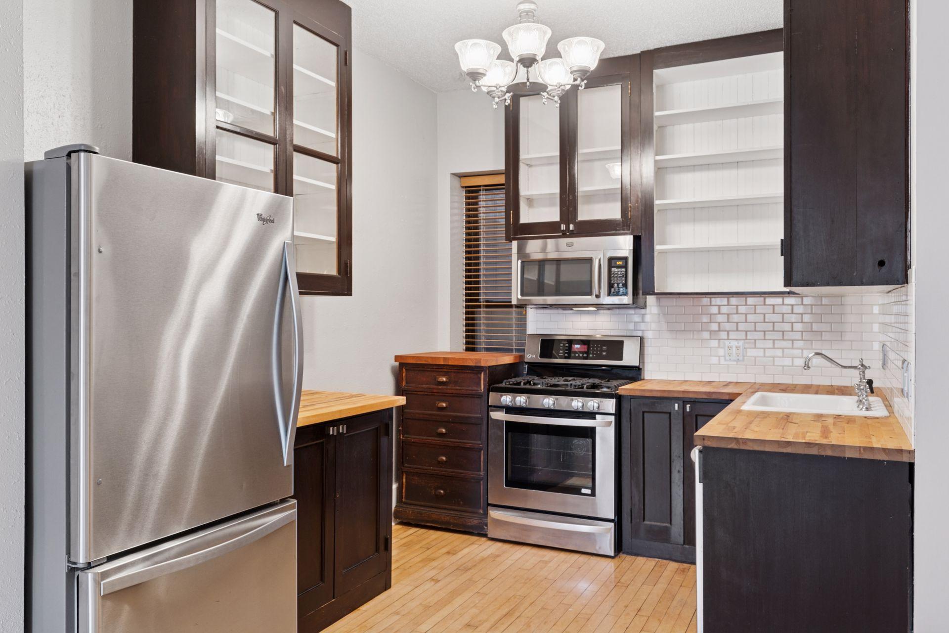 601 South 9th Street, Unit 3 Minneapolis, MN 55404 - Photo 11 of 25