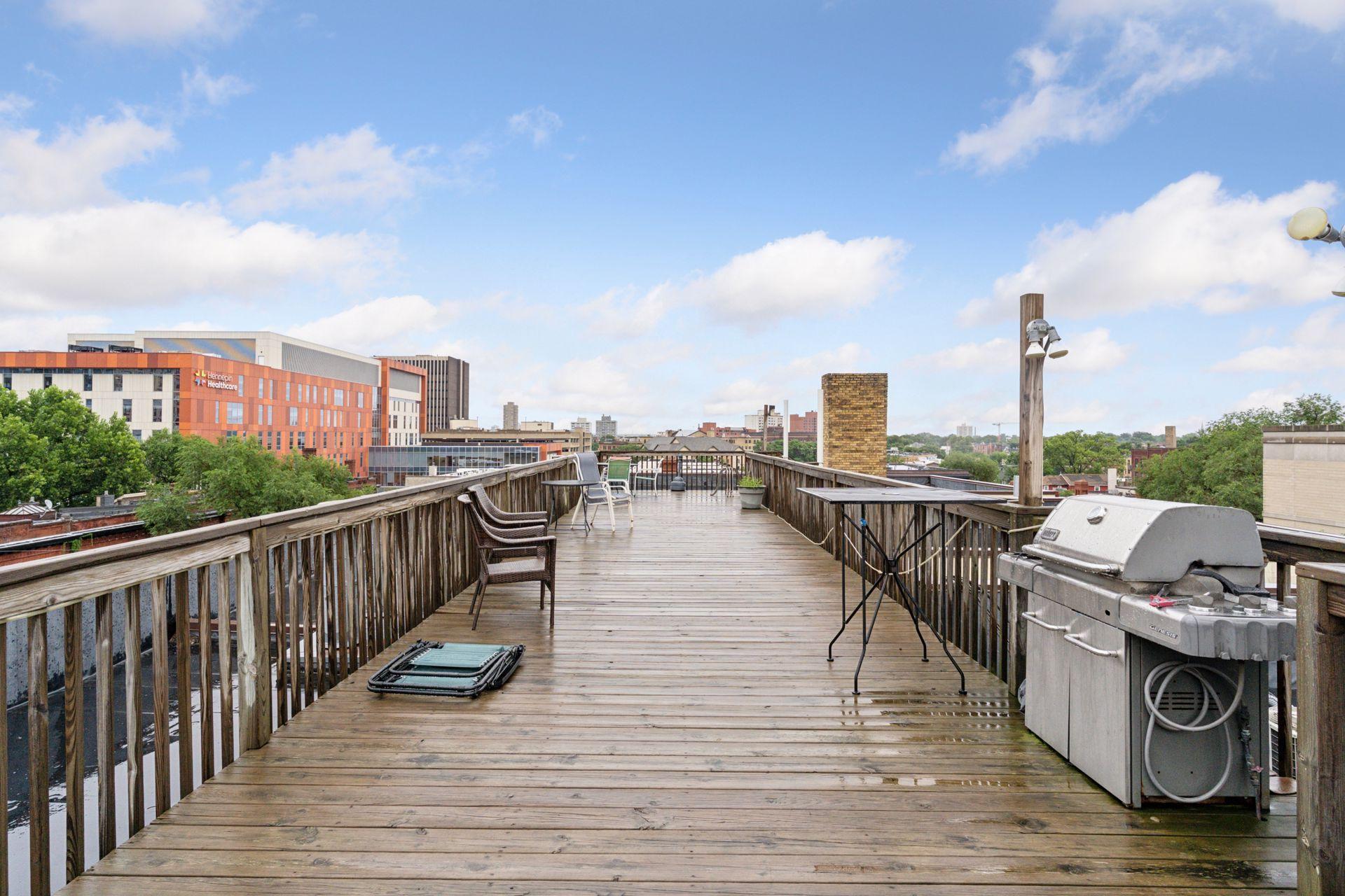 601 South 9th Street, Unit 3 Minneapolis, MN 55404 - Photo 23 of 25