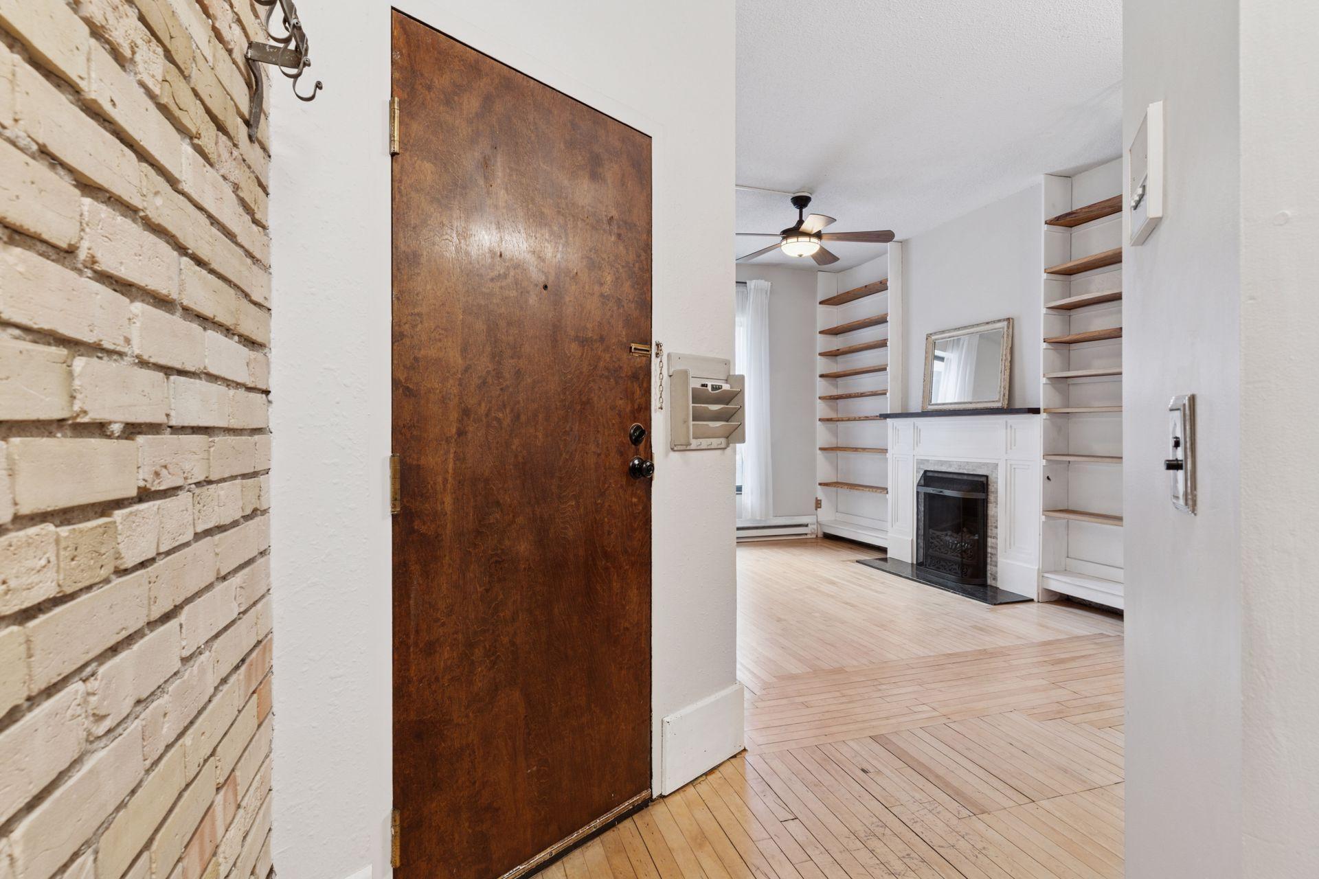 601 South 9th Street, Unit 3 Minneapolis, MN 55404 - Photo 5 of 25