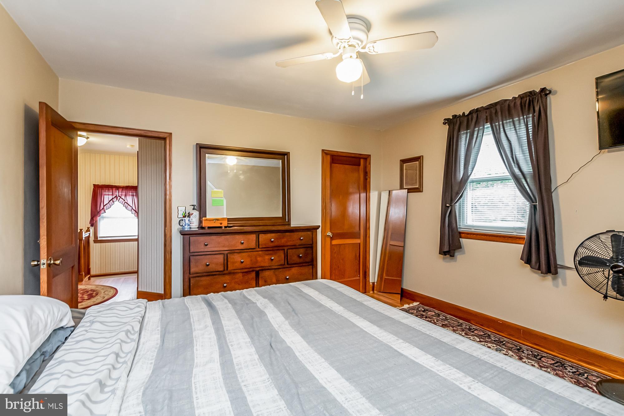 2902 Willoughby Road Baltimore, MD 21234 - Photo 21 of 35 2nd Bedroom