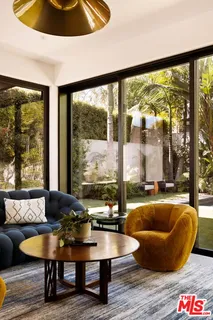 $4,050,000 | 157 South Lucerne Boulevard, Los Angeles, CA 90004