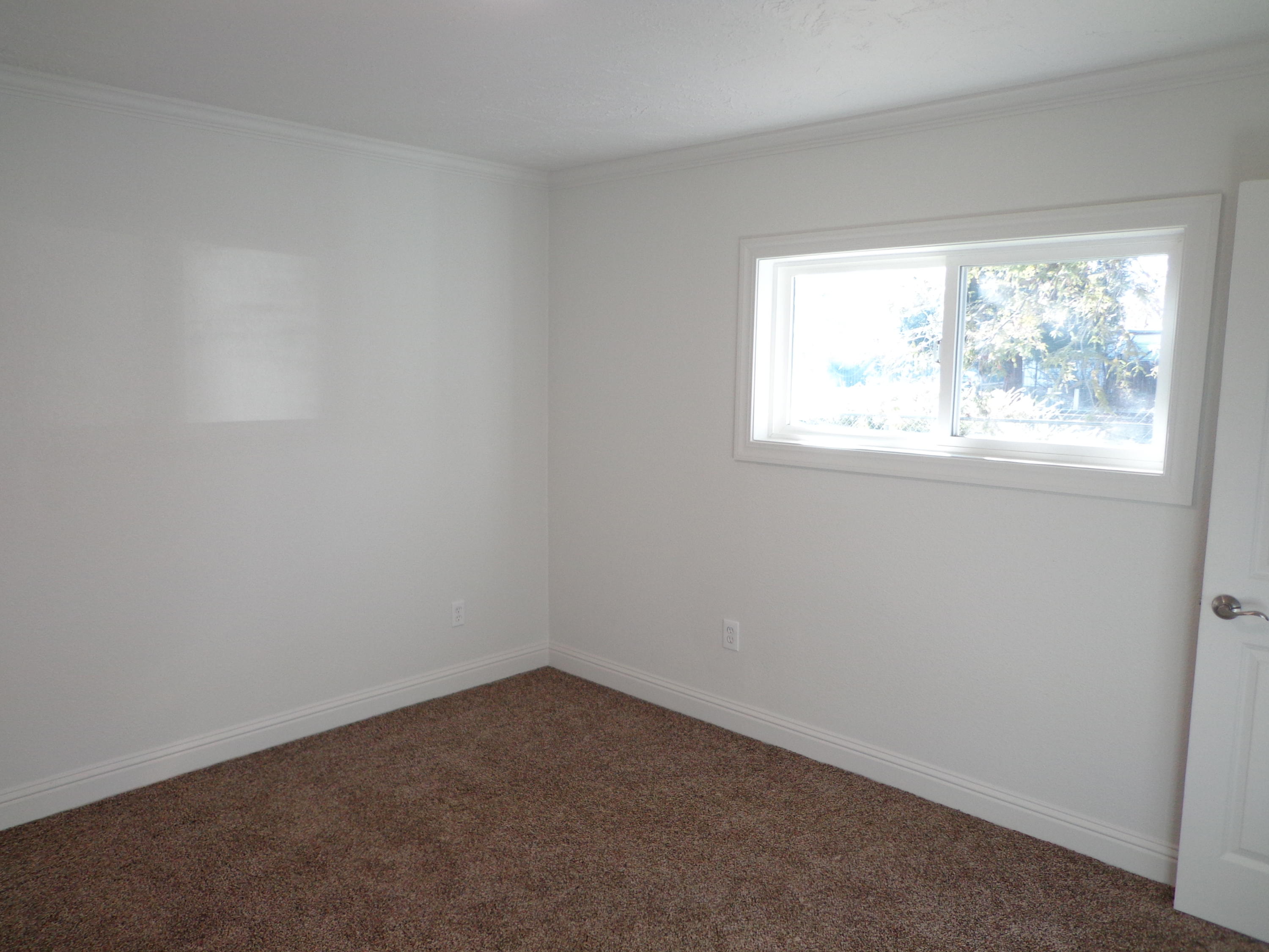 19916 Loop Street Anderson, CA 96007 - Photo 27 of 35 26 Bedroom 3