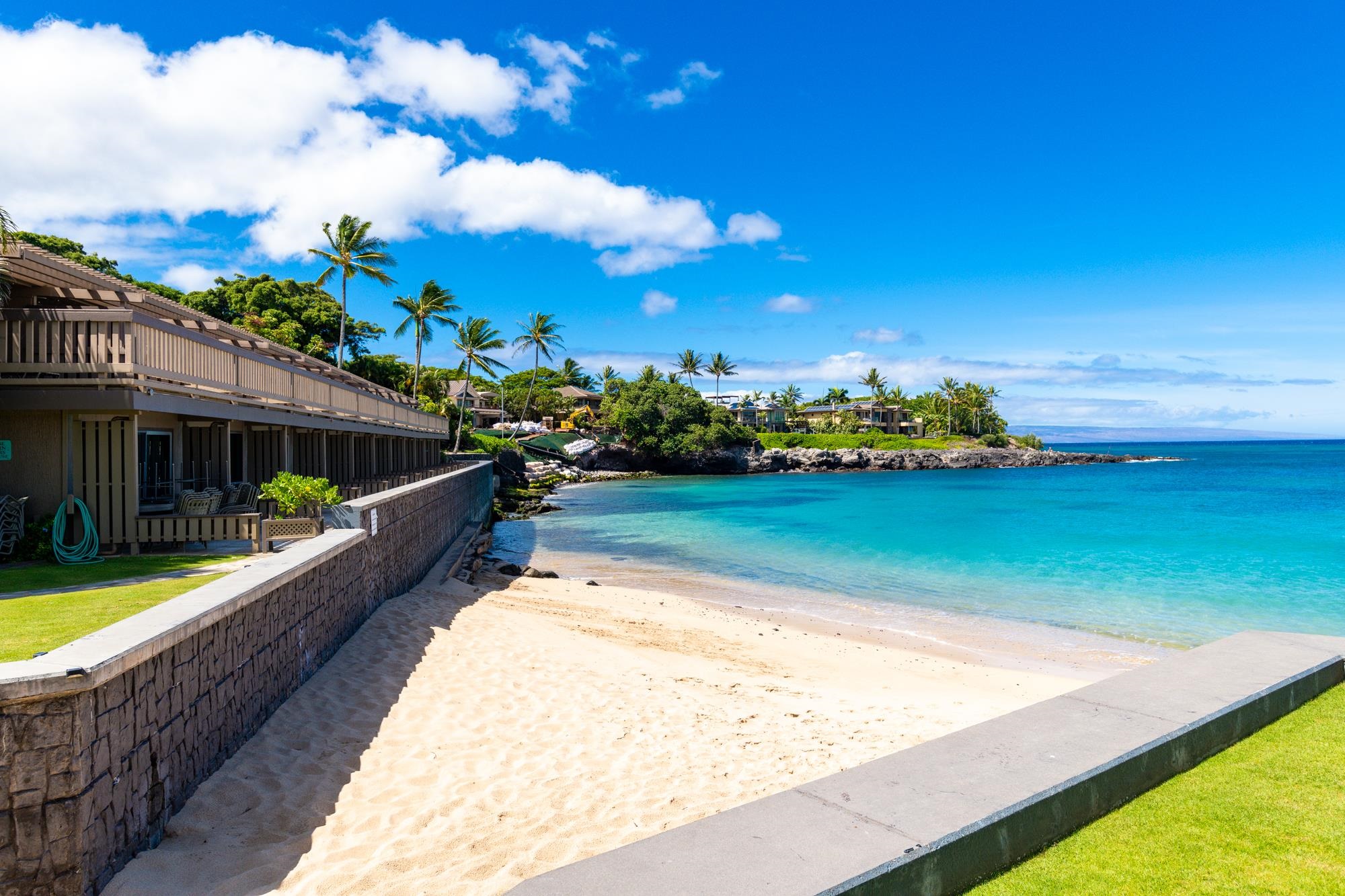 4909 Lower Honoapiilani Road, Unit E4E Lahaina, HI 96761 - Photo 33 of 36 Gallery Image 33