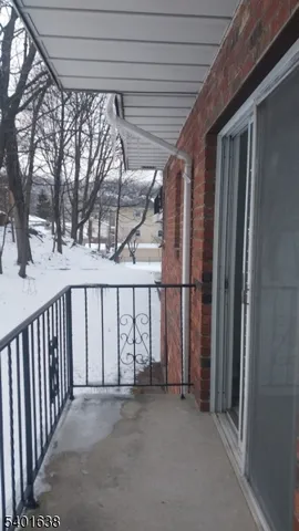 $1,850 | 15 Broad Street, Unit 128, Pompton Lakes, NJ 07442