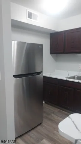 $1,850 | 15 Broad Street, Unit 128, Pompton Lakes, NJ 07442