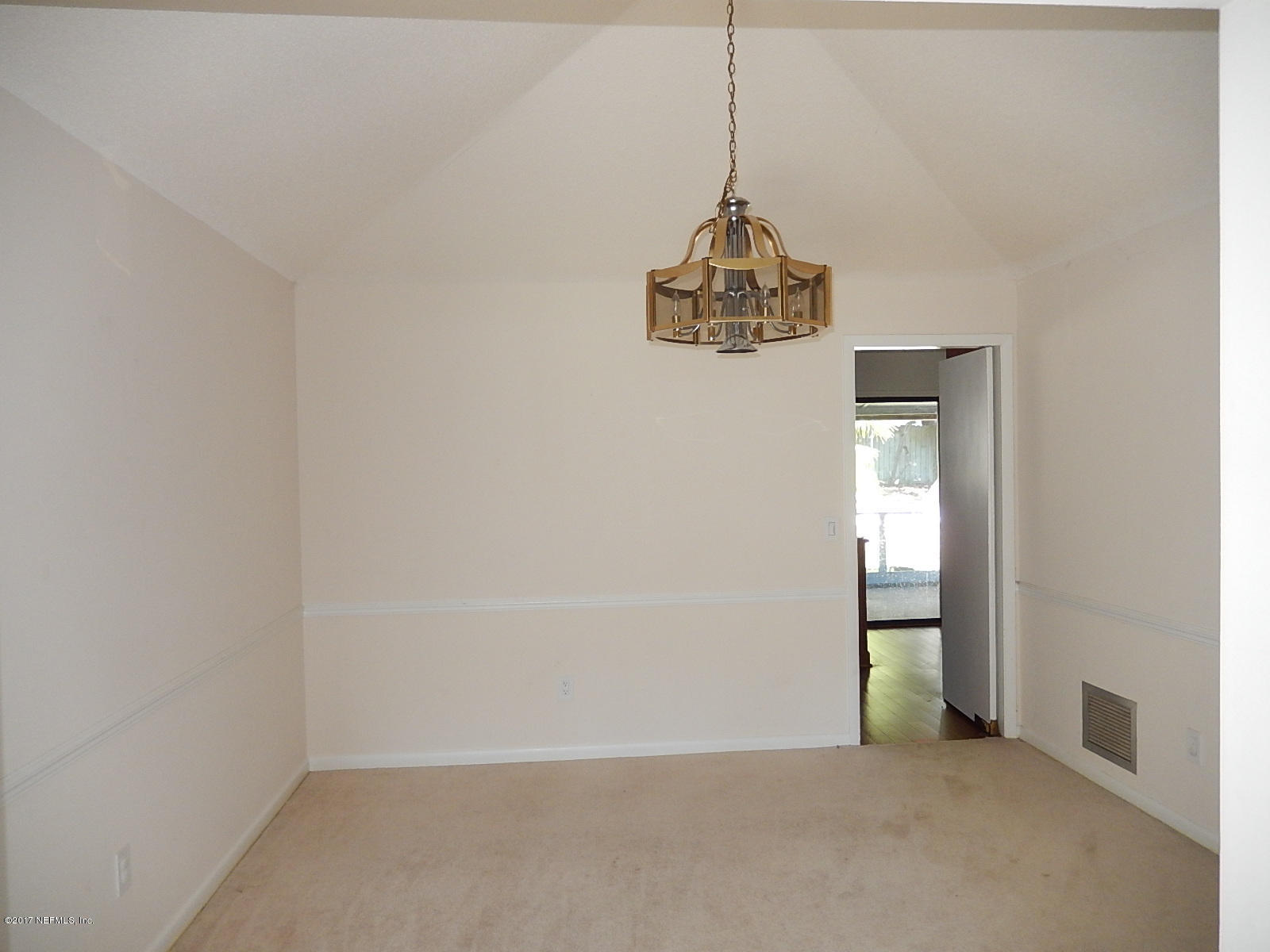 3573 Lawrence Road Orange Park, FL 32073 - Photo 12 of 40 dining room