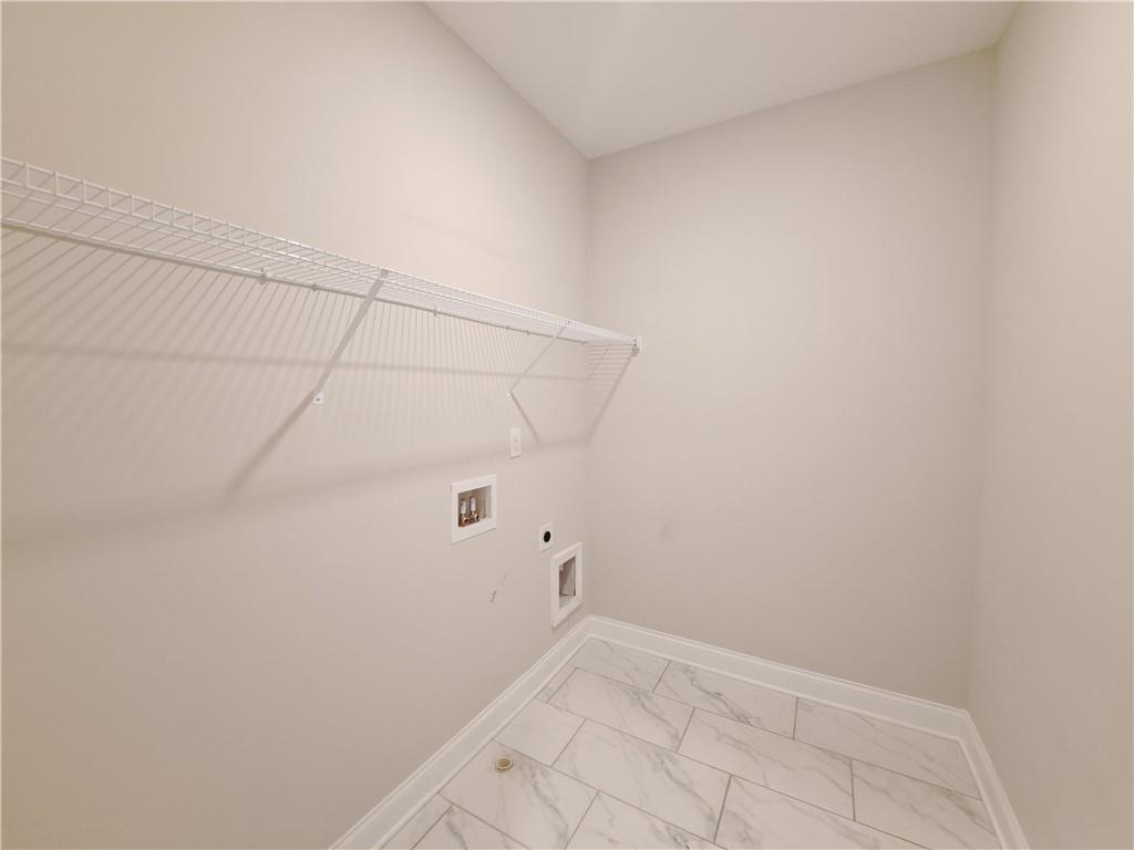 637 Stan Hope Lane Suwanee, GA 30024 - Photo 31 of 44 a view of a small room