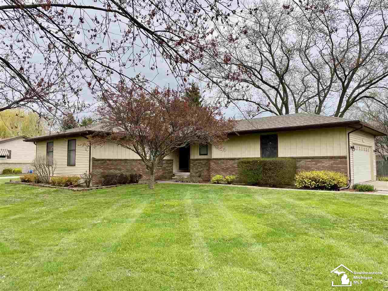 13720 Laplaisance Road Monroe, MI 48161 - Photo 1 of 43