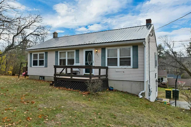 $365,000 | 281 Province Street, Laconia, NH 03246