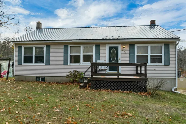 $365,000 | 281 Province Street, Laconia, NH 03246