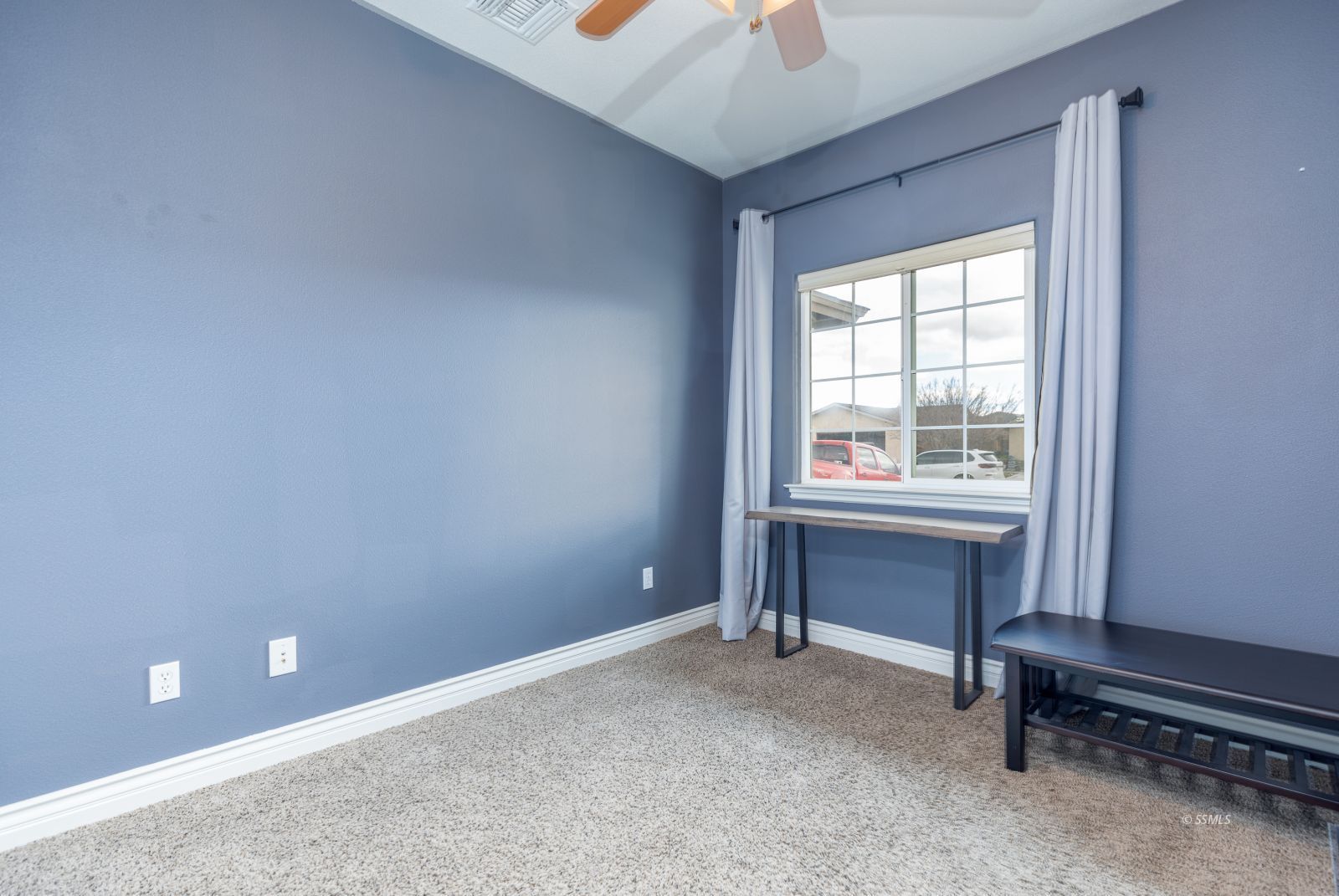 404 Christopher Court Ridgecrest, CA 93555 - Photo 23 of 31 a view of workspace with a window