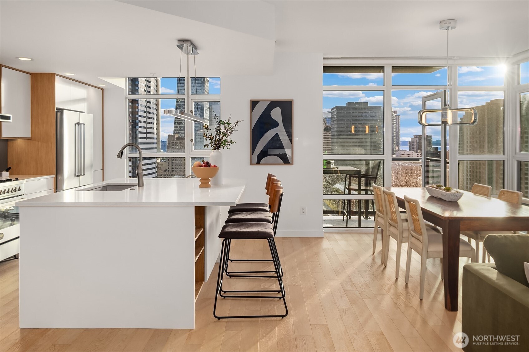 1420 Terry Avenue, Unit 1801 Seattle, WA 98101 - Photo 1 of 40