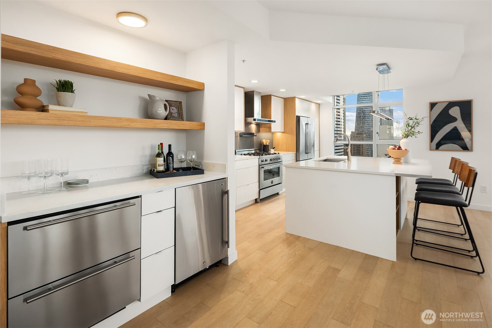 1420 Terry Avenue, Unit 1801 Seattle, WA 98101 - Photo 2 of 40