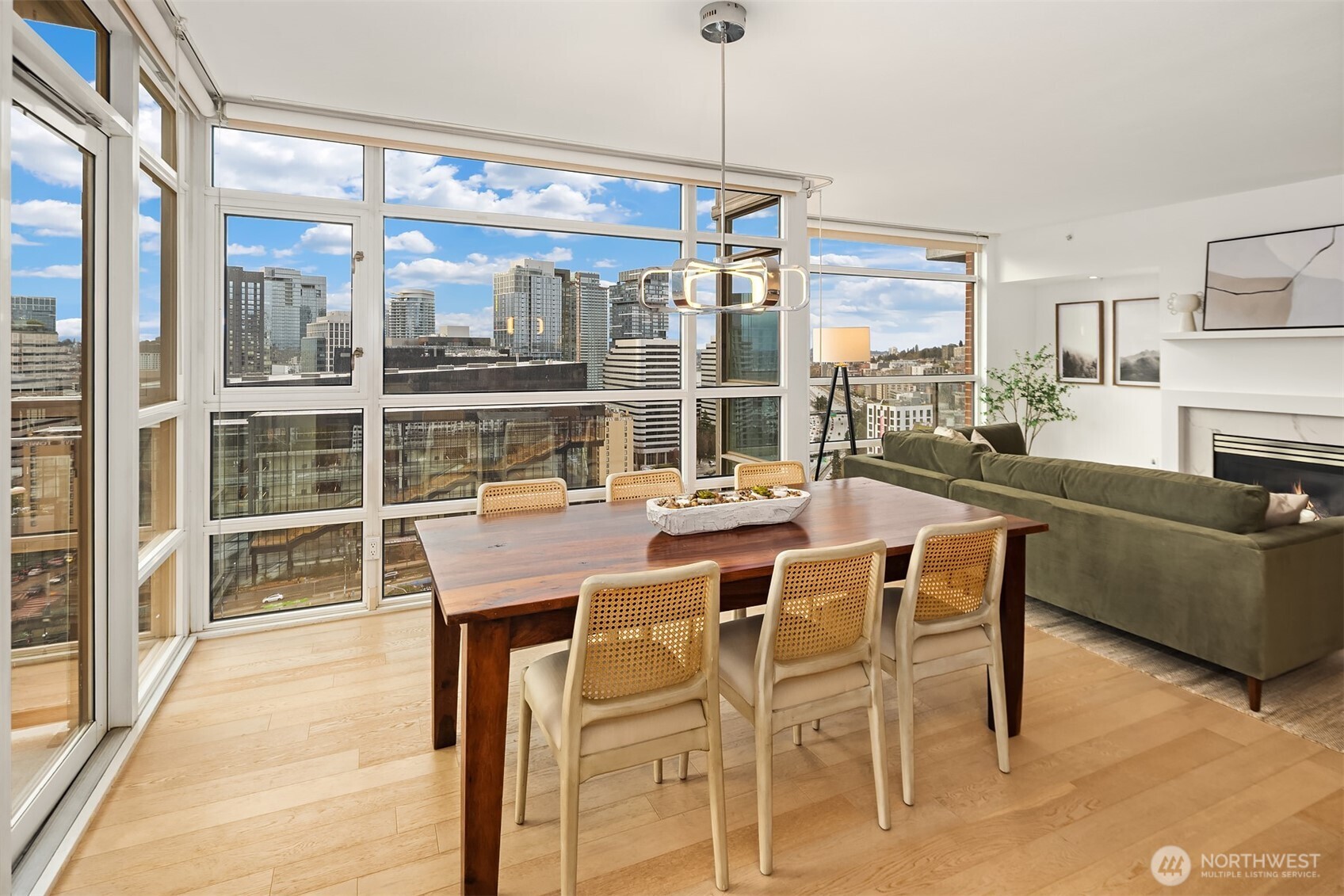 1420 Terry Avenue, Unit 1801 Seattle, WA 98101 - Photo 8 of 40