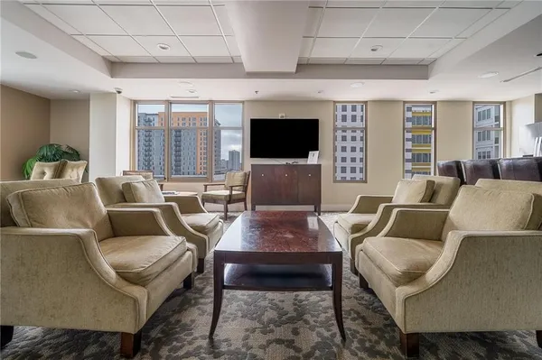 $325,000 | 565 Peachtree Street Northeast, Unit 1207, Atlanta, GA 30308