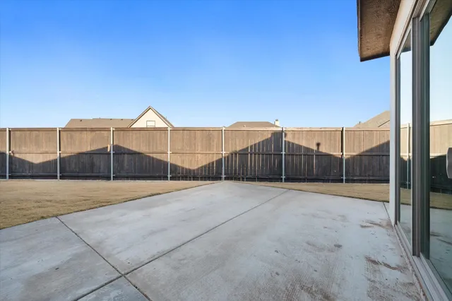 $590,000 | 7516 57th Street, Lubbock, TX 79407