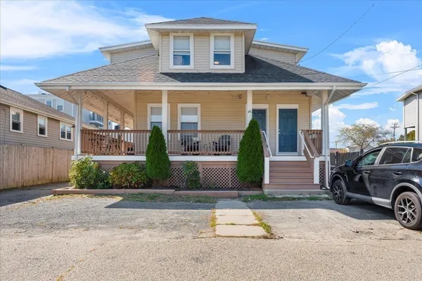 $2,600 | 49 A Massasoit Avenue, Unit 2, Hull, MA 02045