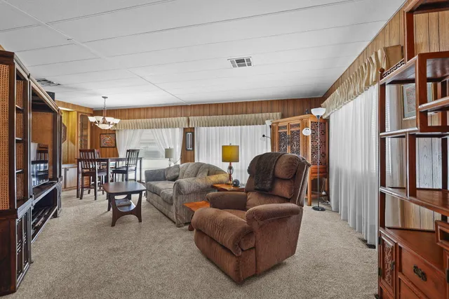 $62,500 | 1221 East Cypress Avenue, Unit SPC 16, Redding, CA 96002