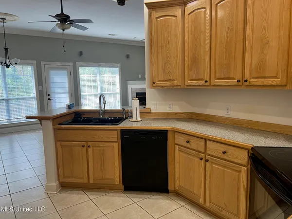 $1,750 | 9526 Laa Ln Court, Diamondhead, MS 39525