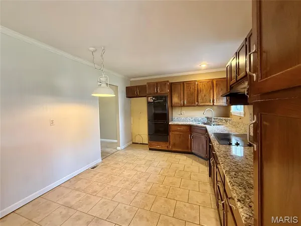 $319,900 | 4726 Bramble Berry Drive, St. Louis, MO 63129