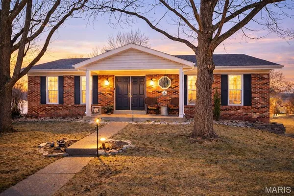 $319,900 | 4726 Bramble Berry Drive, St. Louis, MO 63129