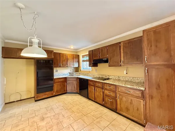 $319,900 | 4726 Bramble Berry Drive, St. Louis, MO 63129