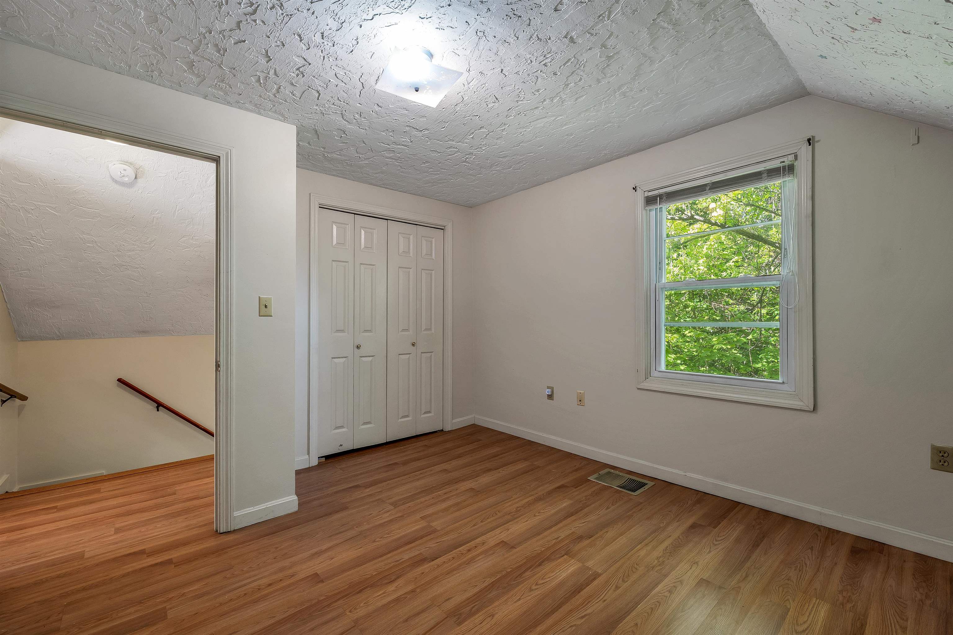 39 Summit Street Franklin, NH 03235 - Photo 30 of 49