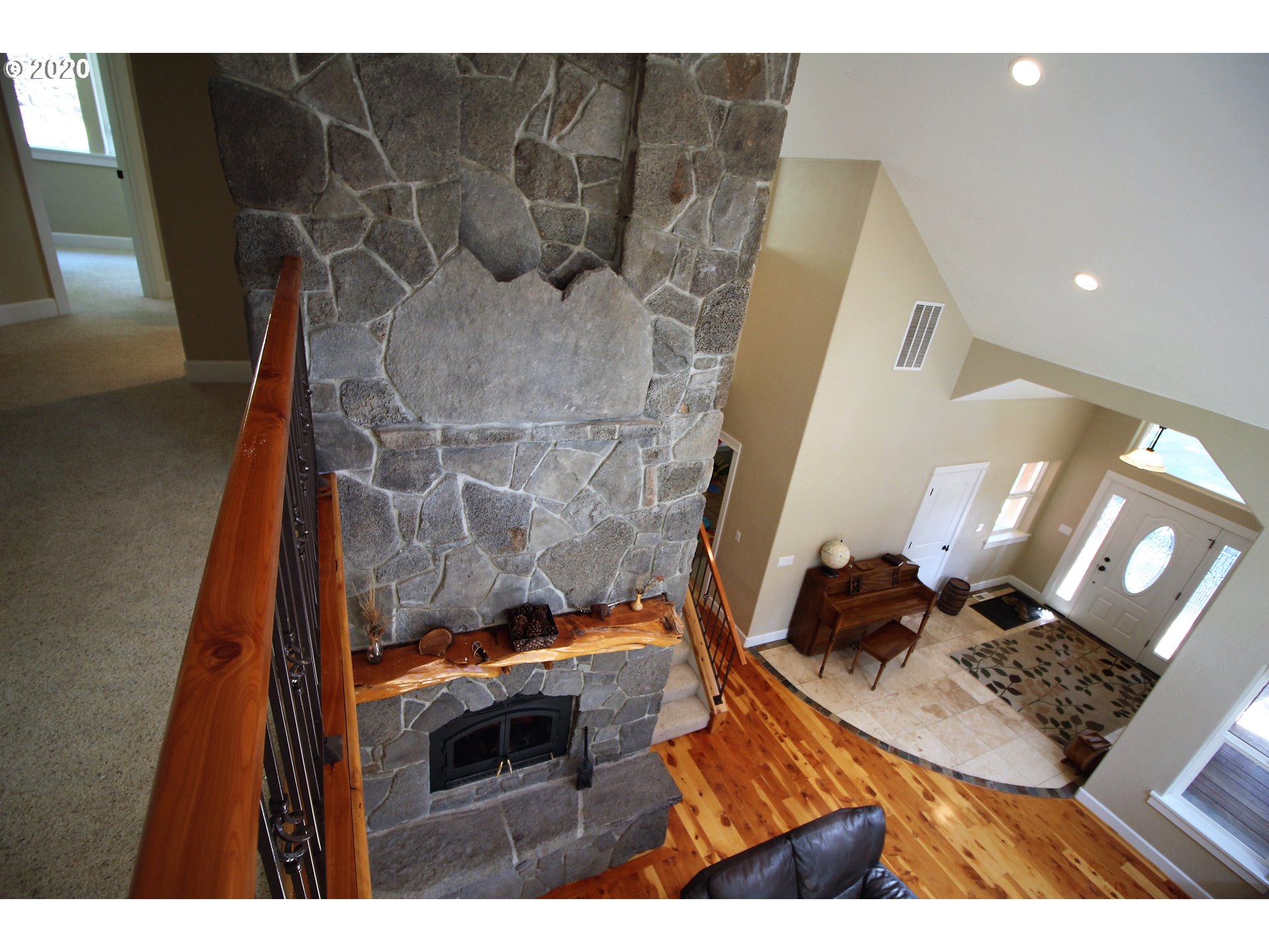 460 Hidden Spring Lane Drain, OR 97435 - Photo 10 of 27 Gallery Image 10