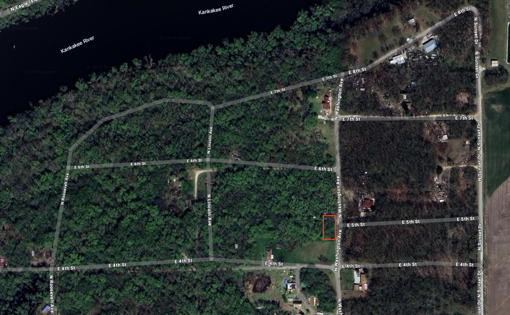 Block 9-lot 1 East 5th Street St. Anne, IL 60964 - Photo 1 of 3 a view of a balcony